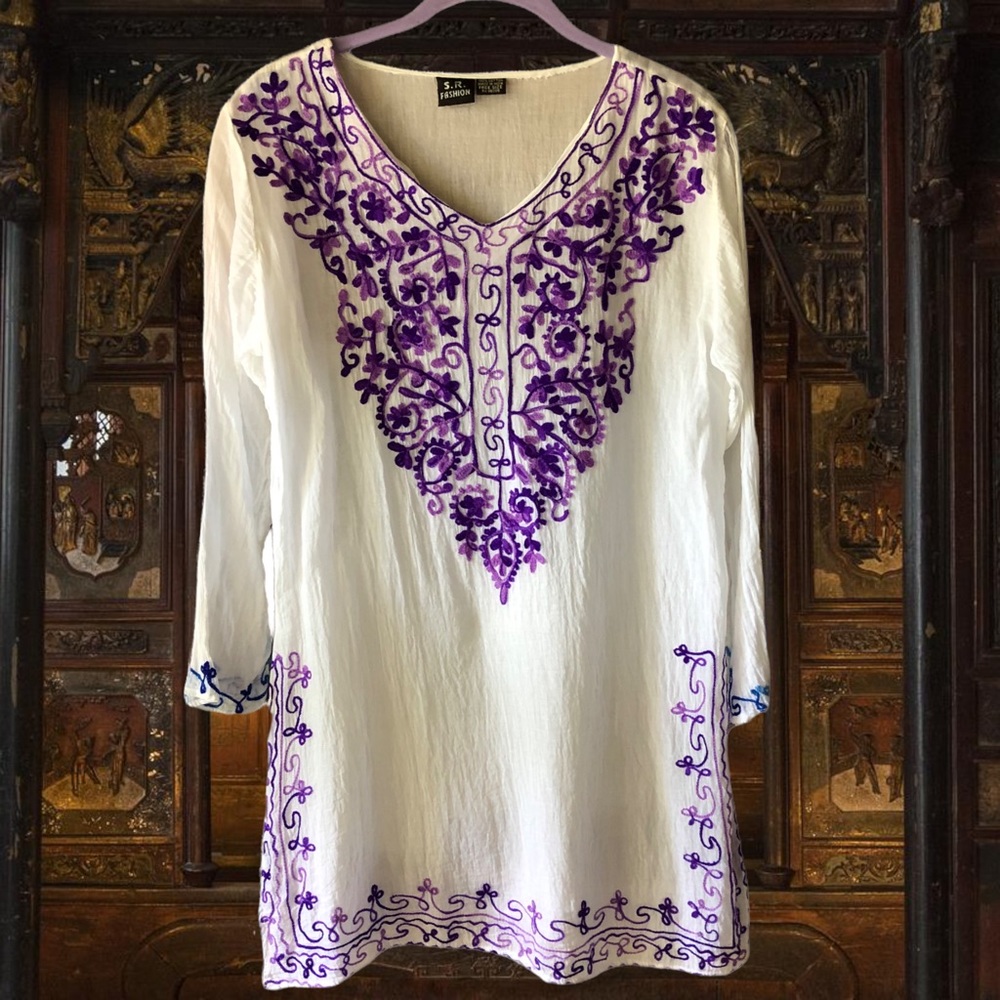 Boho Tunic / Swim Cover-up. Flowy Cotton with Embroidered White/ Purple. M/L